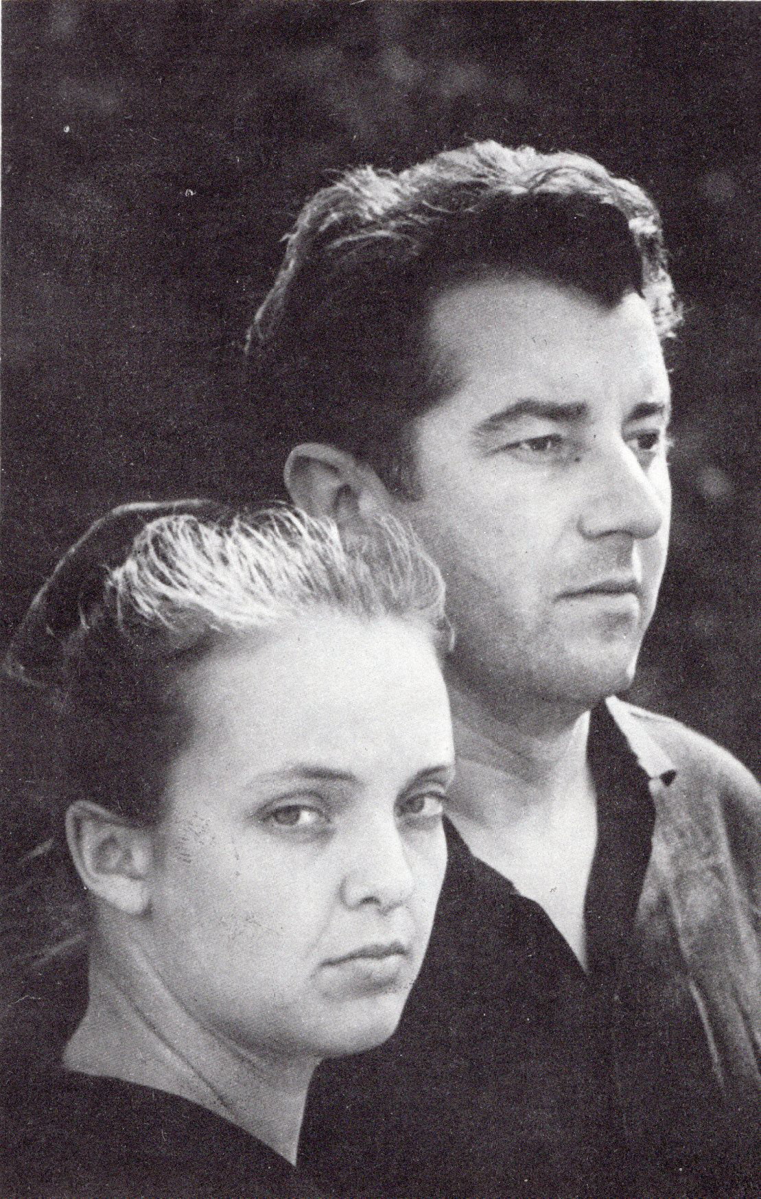 Рыгор і Валянціна Барадуліны (1963). Крыніца ілюстрацыі: Збор твораў : у 5 т. / Рыгор Барадулін ; [прадмова В. Сёмухі]. – Мінск, 1996. – Т. 1 : Вершы. – Л. 8 уклейкі паміж с. 192–193.