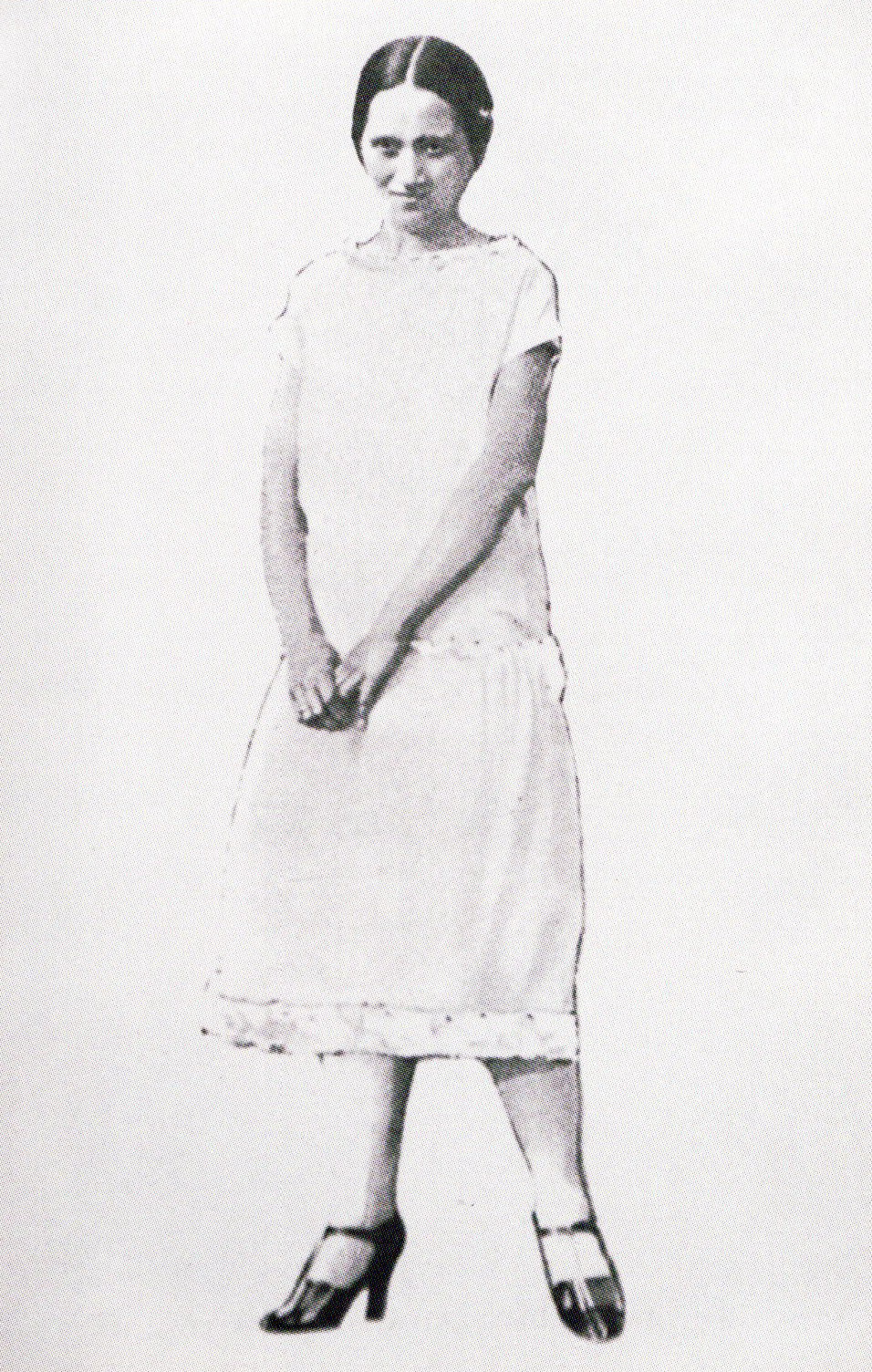 Надежда Ходасевич в молодости. Источник иллюстрации: Французский след мозаики Нади Леже в Дубне / Л. Н. Орелович. – Москва, 2021. – С. 9.