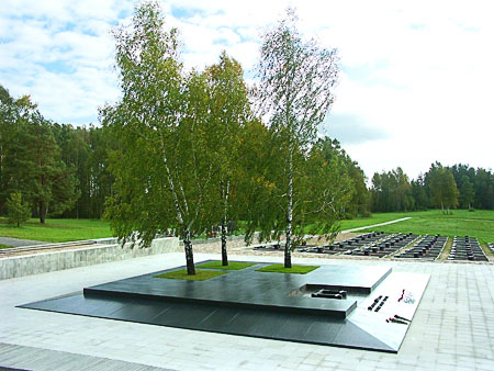 Вечны агонь. Крыніца ілюстрацыі: https://khatyn.by/be/memorial/galereya