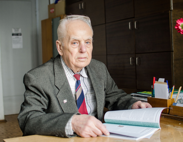 Камароў Уладзімір Сямёнавіч