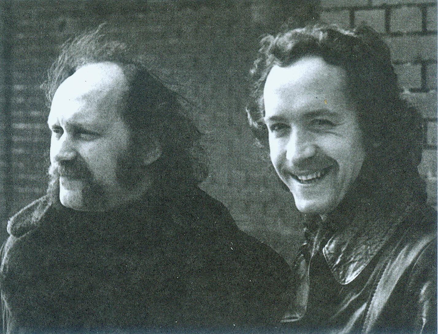 В. Мулявин и Л. Борткевич (1969). Источник иллюстрации: "Песняры" и Ольга / Леонид Борткевич. – Изд. 2-е. – Минск, 2016. – С. 1 вклейки между с. 96–97.