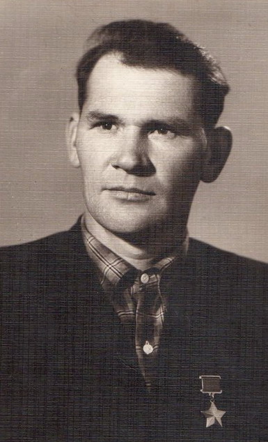 Крыніца ілюстрацыі: http://www.warheroes.ru/hero/hero.asp?photo_id=4885