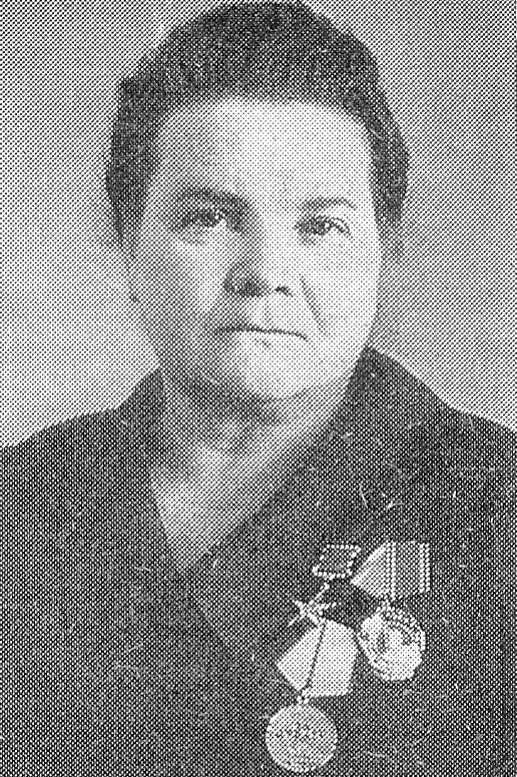 Источник иллюстрации: Труд, талант, доблесть: [документально-художественные очерки]: в 2 ч. / [составители: Е. Э. Павлюць, Б. И. Сушкевич, В. В. Шарпило]. –  Минск, 1981. – Ч. 1. –  С. 293.