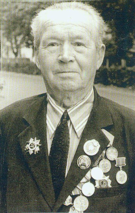 Сучок Алесь (сапраўднае імя Дабрыян Пётр Навумавіч)