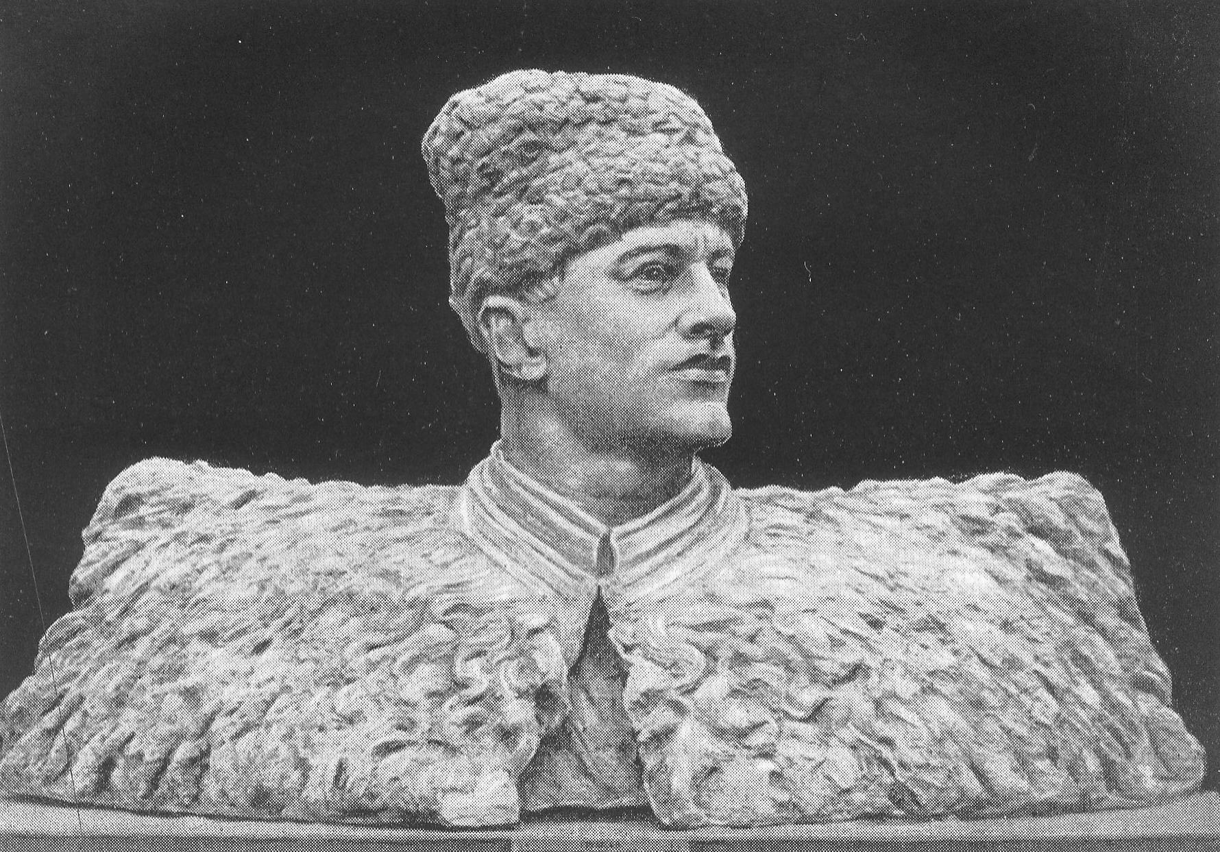 Даватар. Крыніца ілюстрацыі: Скульптура Савецкай Беларусі / М. С. Кацэр ; [рэдактар А. П. Воінаў]. – Мінск, 1957. – Ліст 13 уклейкі.