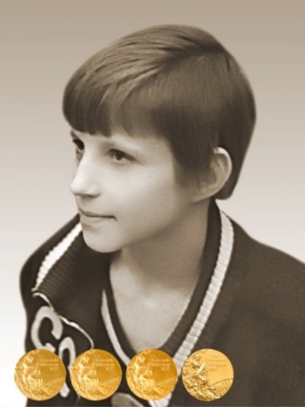 Крыніца ілюстрацыі: Беларусь алімпійская : 25 НАК Беларусі = Olympic Belarus : 25 Anniversary NOC Belarus / Нацыянальны алімпійскі камітэт Рэспублікі Беларусь ; [складальнікі: У. У. Андрыевіч, Н. У. Марыніна, Р. М. Мілеўская]. – Мінск, 2016. – С. 121.