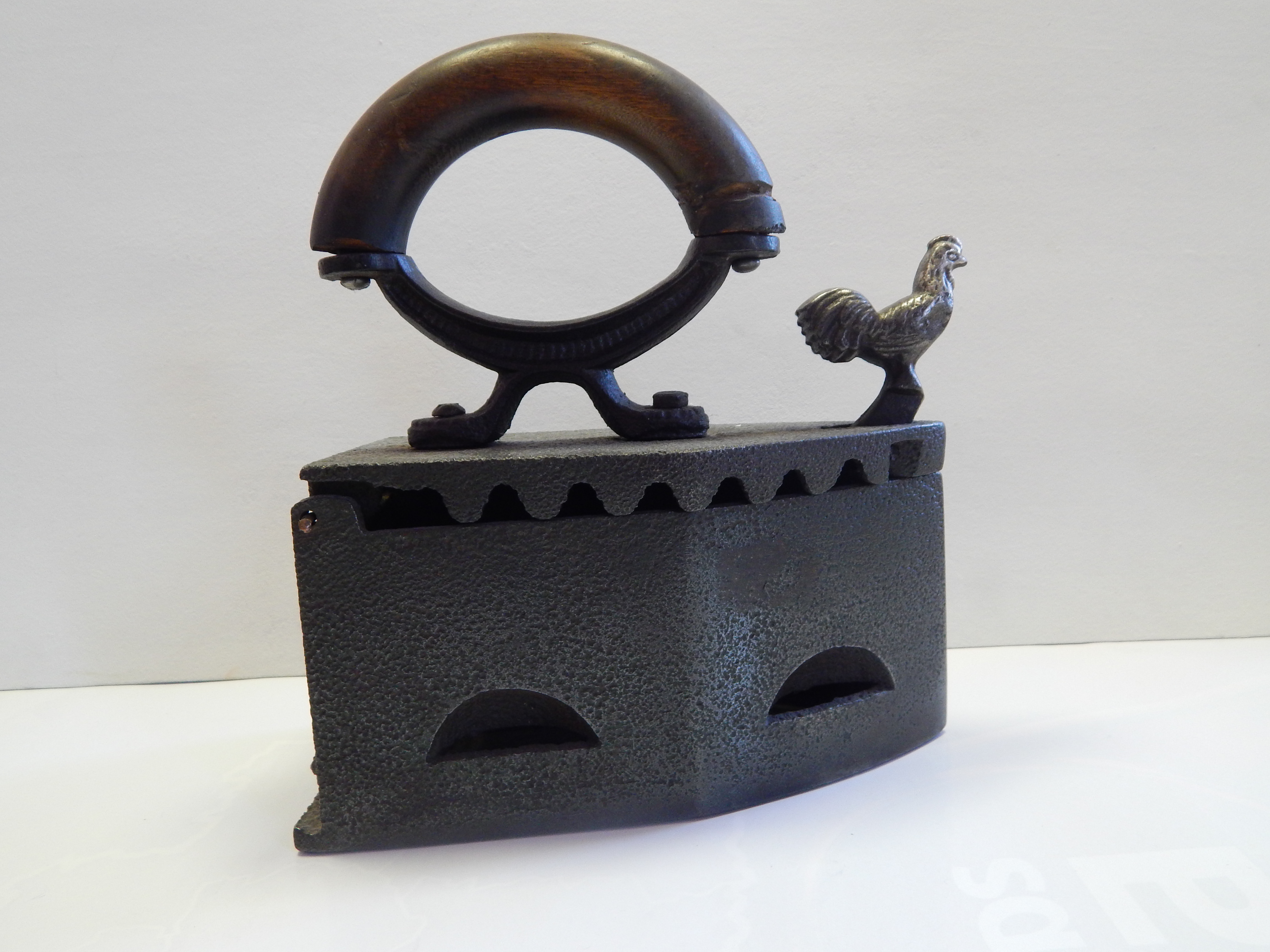 Прас з фондаў Баранавіцкага краязнаўчага музея. Крыніца ілюстрацыі: http://baranovichi-museum.com/wp-content/uploads/2017/06/042.jpg