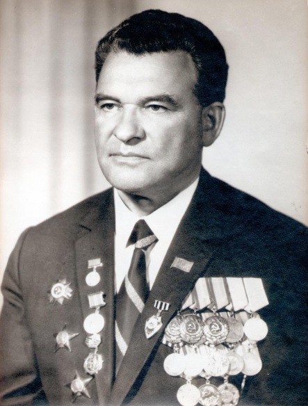 Н.Е. Савченко. Источник иллюстрации: Академик Национальной академии наук Беларуси, доктор медицинских наук, профессор Николай Евсеевич Савченко : к 95-летию со дня рождения : биобиблиографический указатель / Министерство здравоохранения Республики Беларусь, Белорусский государственный медицинский университет, Библиотека ; составитель А. Г. Григорьева). – Минск : БГМУ, 2017. – 1 электронный оптический диск.