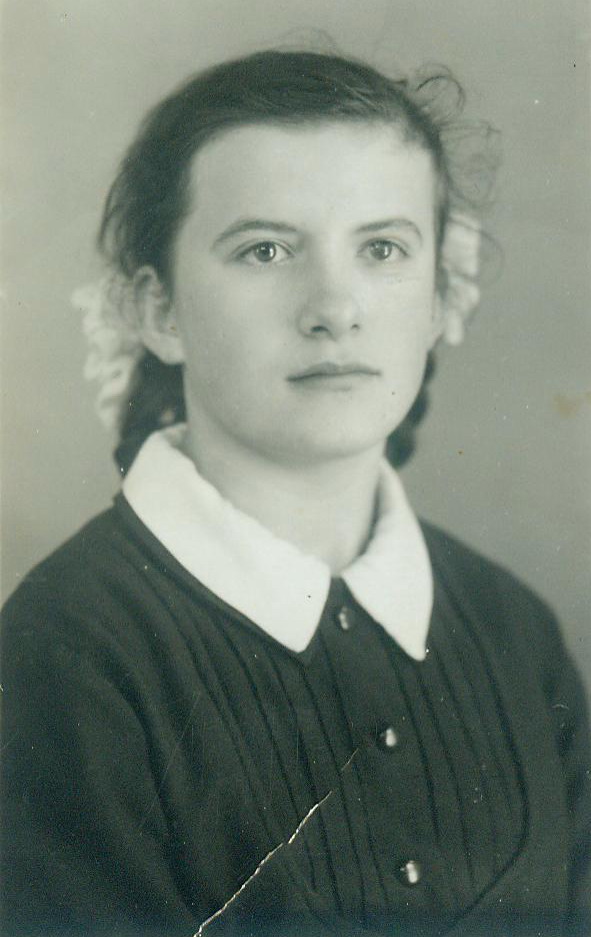 К.Д. Варанько – выпускніца Казловіцкай СШ (1965). Крыніца ілюстрацыі: Асабісты архіў.