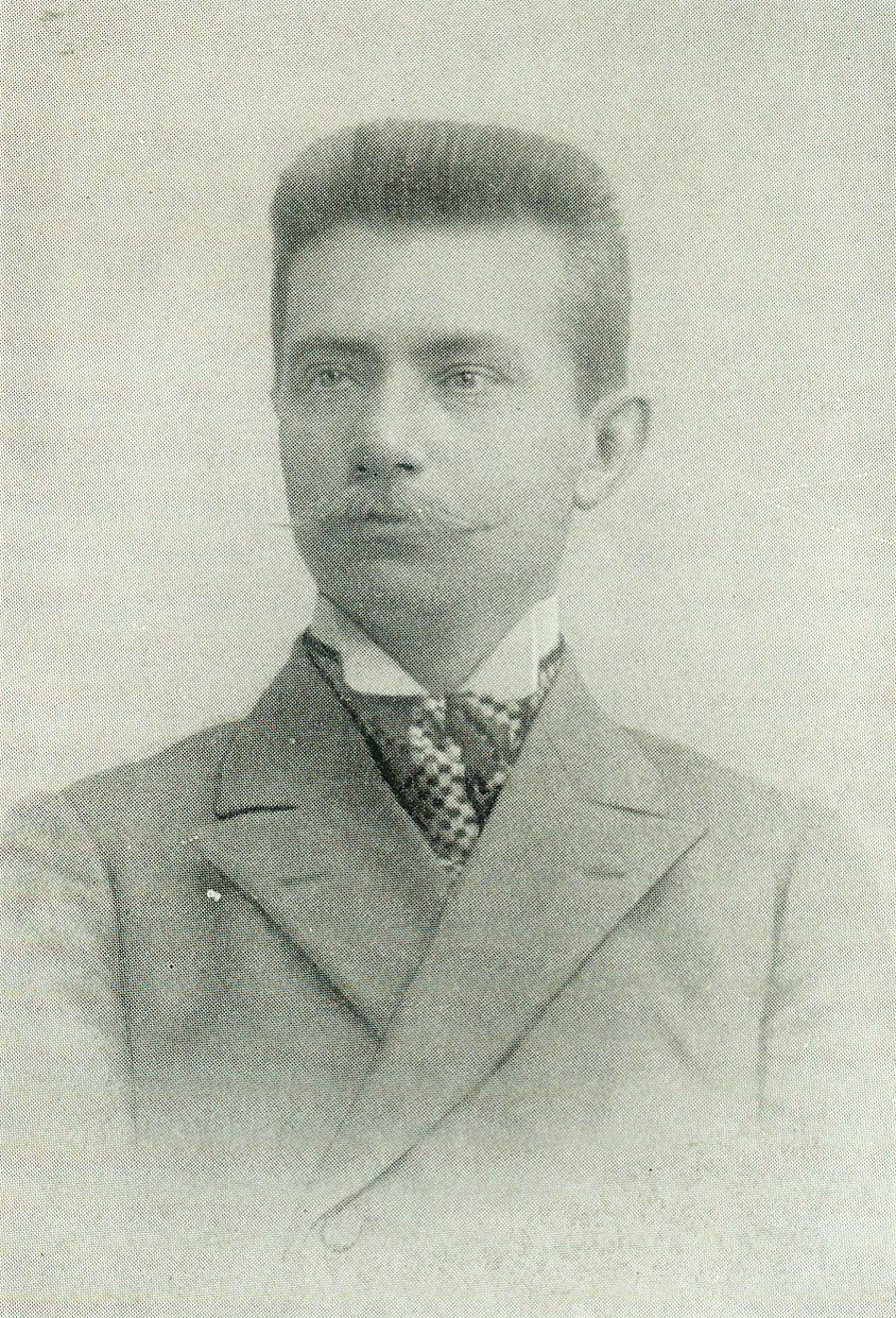 В.А. Золотарев. Источник иллюстрации: Воспоминания о моих великих учителях, друзьях и товарищах : автобиографический очерк / В. Золотарев ; под редакцией В. Н. Римского-Корсакова. – Москва, 1957. – Вклейка между с. 176–177.