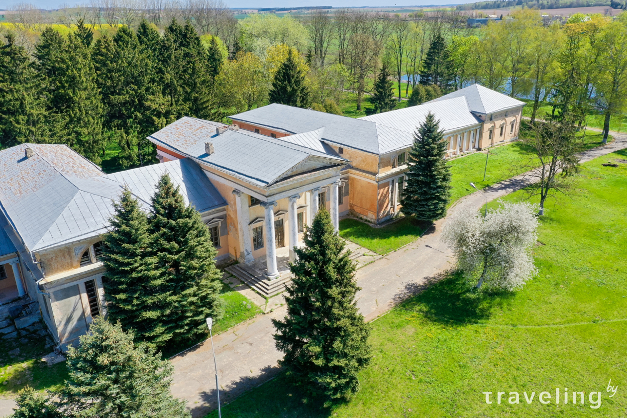 Сноўскі палацава-паркавы комплекс