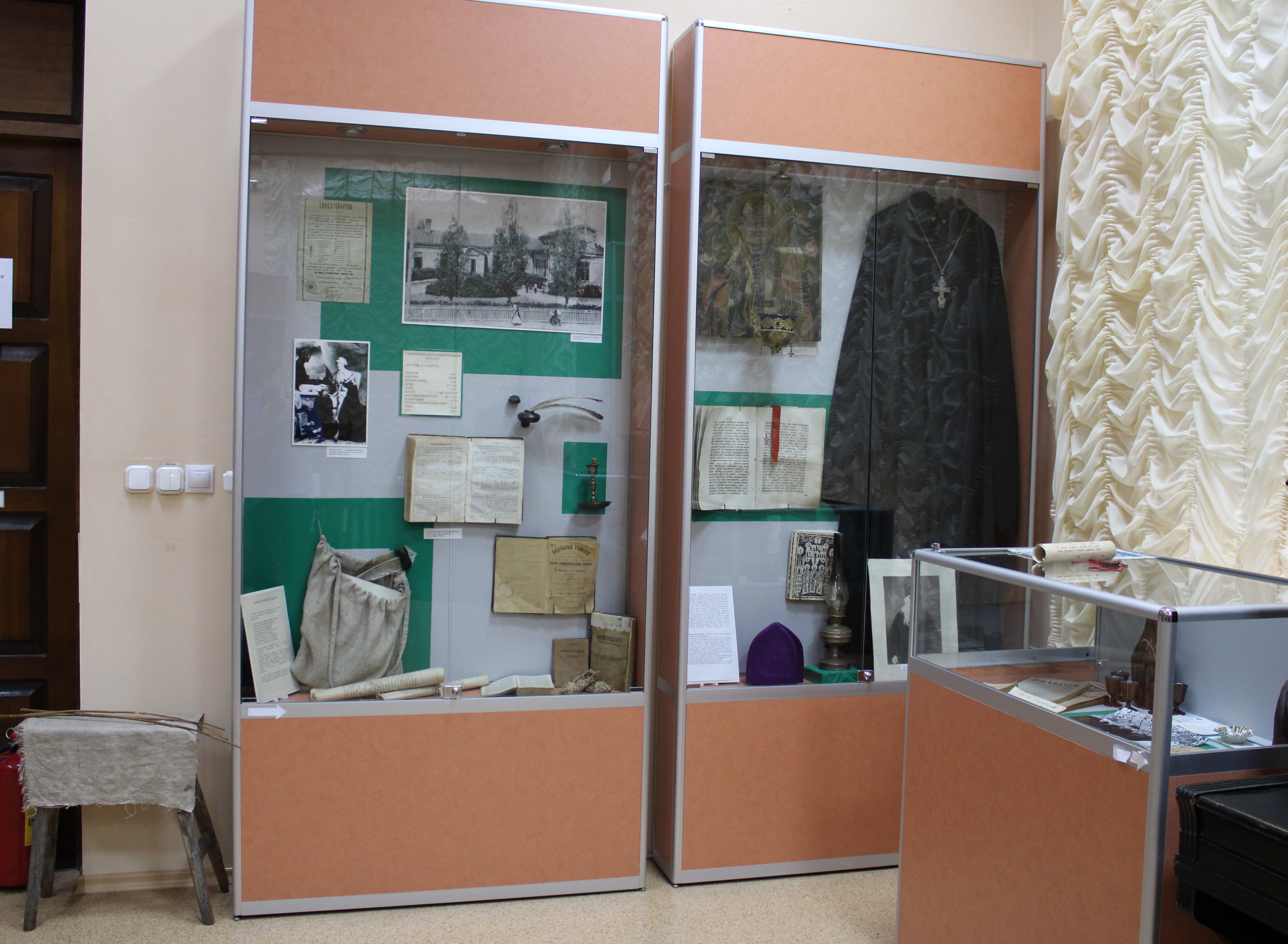 Фрагмент экспазіцыі музея. Крыніца ілюстрацыі: http://dobrush.museum.by/exposition