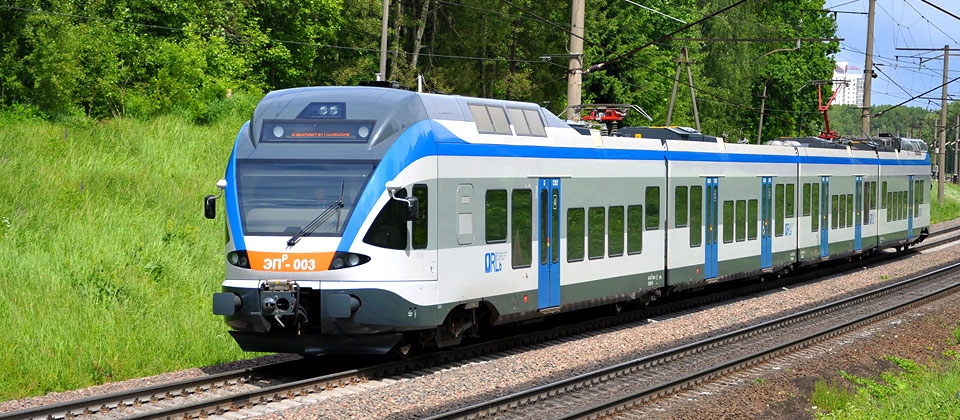 Электропоезд ЭПр региональных линий (2012). Источник иллюстрации: История белорусской железной дороги. Из XIX века – в век XXI : [1862–2012 / В. В. Яновская и др.]. – Минск, 2012. – С. 725.