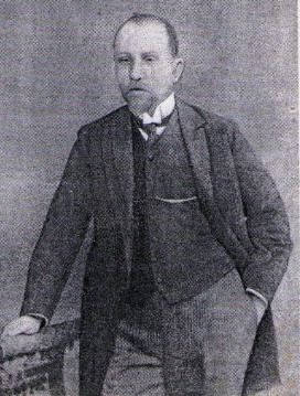 Крыніца ілюстрацыі: Архівісты Беларусі : біябібліяграфічны даведнік / Дэпартамент па архівах і справаводству Міністэрства юстыцыі Рэспублікі Беларусь, Установа "Беларускі навукова-даследчы інстытут дакументазнаўства і архіўнай справы". – Мінск, 2020. – С. 5.