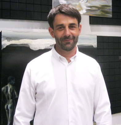 Уладзімір Кандрусевіч. Крыніца ілюстрацыі: https://minsknews.by/nagoe-telo-kak-yazyk-iskusstva-v-czentre-minska-otkrylas-vystavka-zhivopisi-vladimira-kondrusevicha/