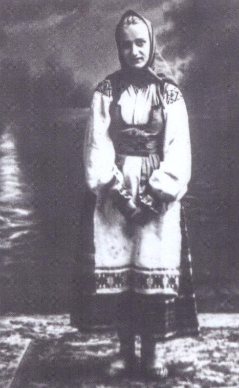 Юлия Хираско – артистка БДТ-1 (1924). Источник иллюстрации: Партер. – 2016. – № 5. – С. 33.