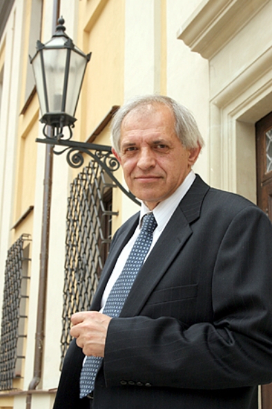 Скорабагатаў Віктар Іванавіч