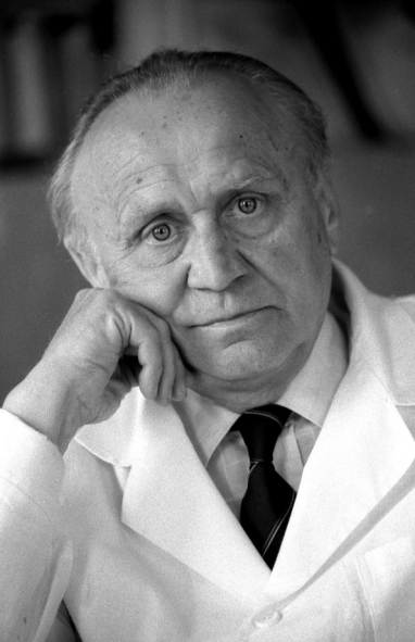 Антонаў Ігнат Пятровіч