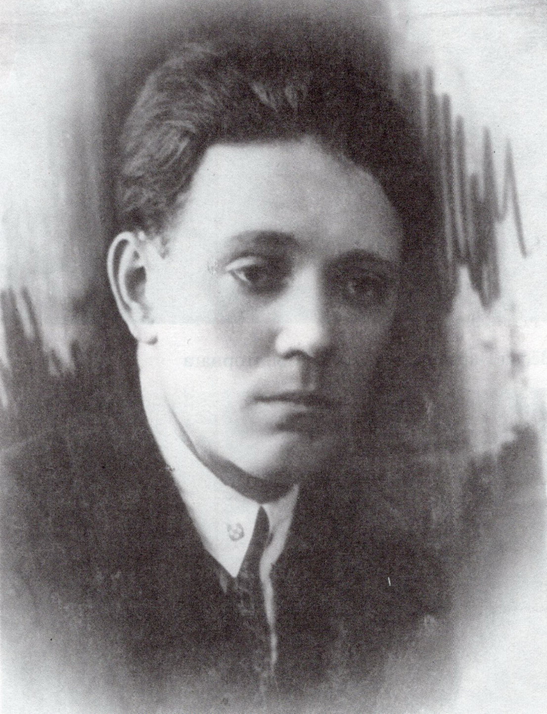 Тодар Кляшторны. Крыніца ілюстрацыі: Сляды дарог : выбранае / Тодар Кляшторны ; [уклад. і прадм. А.Пашкевіча]. – Мінск, 2003. – С. 1. уклейкі паміж с. 64–65. 