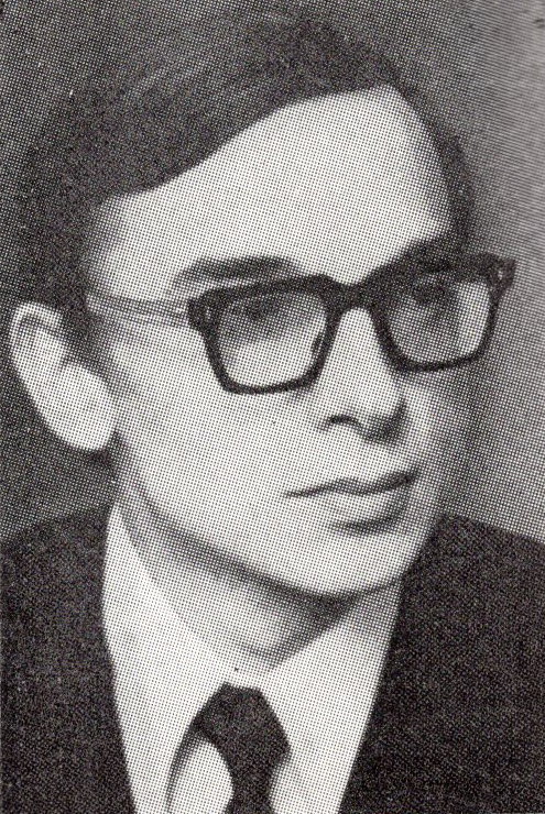 Мікола Мятліцкі (1980). Крыніца ілюстрацыі: Абеліск у жыце : вершы і паэма / Мікола Мятліцкі ; [рэдактар, аўтар прадмовы А. Вялюгін]. – Мінск, 1980. – 2-я с. вокладкі.