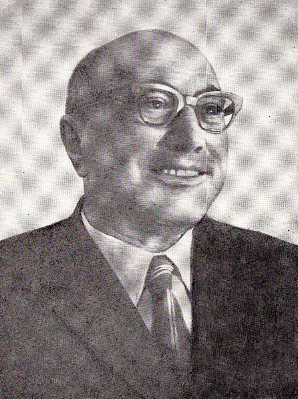 Яков Борисович Зельдович. Источник иллюстрации: Частицы, ядра, Вселенная : избранные труды / Я. Б. Зельдович ; под редакцией Ю. Б. Харитона ; [Академия наук СССР, Отделение общей физики и астрономии, Отделение ядерной физики, Институт космических исследований]. – Москва, 1985. – Фронтиспис. 