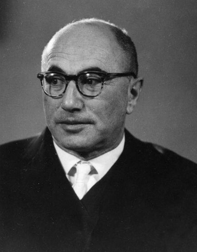 Якаў Барысавіч Зяльдовіч. Крыніца ілюстрацыі: https://www.biblioatom.ru/persons/zeldovich_yakov_borisovich/