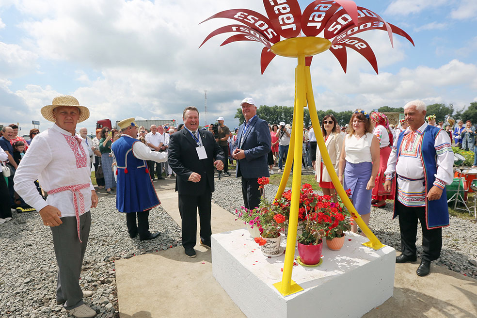 Удзельнікі фестывалю народнага гумару "Аўцюкі – 2023". Крыніца ілюстрацыі: http://www.knews.by/?p=115890