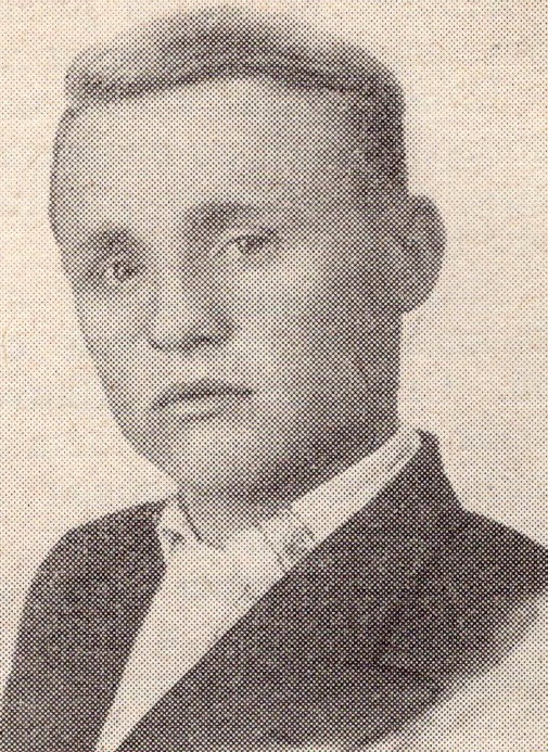 Степан Ефимович Янченко – помощник комиссара по комсомолу 35-й партизанской бригады, секретарь Горецкого подпольного РК ЛКСМБ. Источник иллюстрации: Шесть сестер / З. Ховренкова ; [лит. запись М. Шумова]. – Минск, 1971. – С. 127.