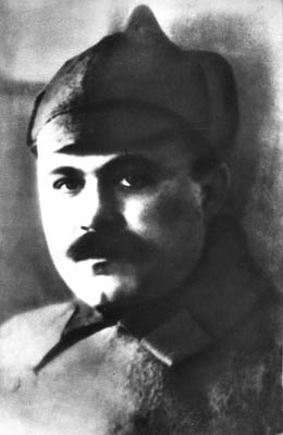 Язэп (Іосіф) Алякандравіч Адамовіч. Крыніца ілюстрацыі: https://archives.gov.by/home/tematicheskie-razrabotki-arhivnyh-dokumentov-i-bazy-dannyh/istoricheskie-sobytiya/arhivnye-dokumenty-i-materialy-4/arhivnye-dokumenty-i-materialy/deyateli-belorusskogo-naczionalnogo-vozrozhdeniya-i-gosudarstvennogo-stroitelstva-v-1918-1920-h-godah/adamovich-iosif?ysclid=lzjq6twgw2135252502