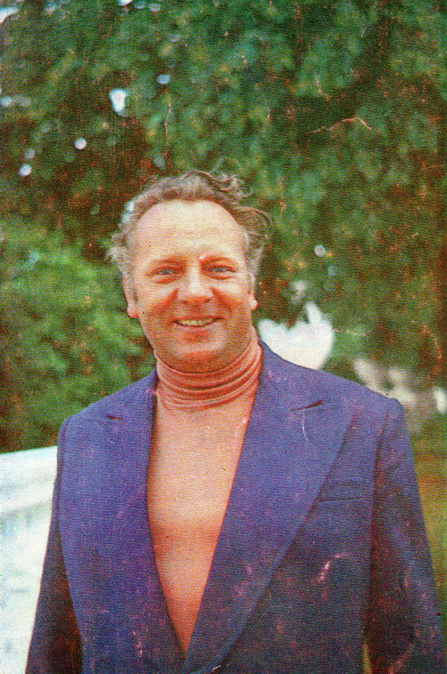 Аркадзь Саўчанка. Крыніца ілюстрацыі: Тэатральны Мінск. – 1980. – № 2. – 1-я с. вокладкі.