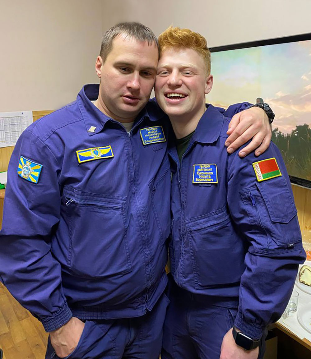 Андрэй Уладзімір Нічыпорчык і Мікіта Барысавіч Куканенка. Крыніца ілюстрацыі: https://sp.sb.by/nichiporchik-kukonenko