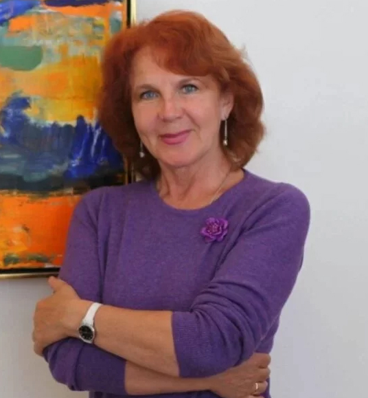 Смірнова Ларыса Мікалаеўна