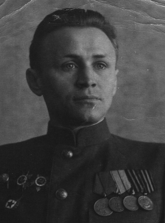 Ігнат Пятровіч Антонаў (1940-я гг.). Крыніца ілюстрацыі: https://medvestnik.by/persona/vydayushchijsya-klinitsist-i-chelovek-potryasayushchej-biografii-ignatij-antonov