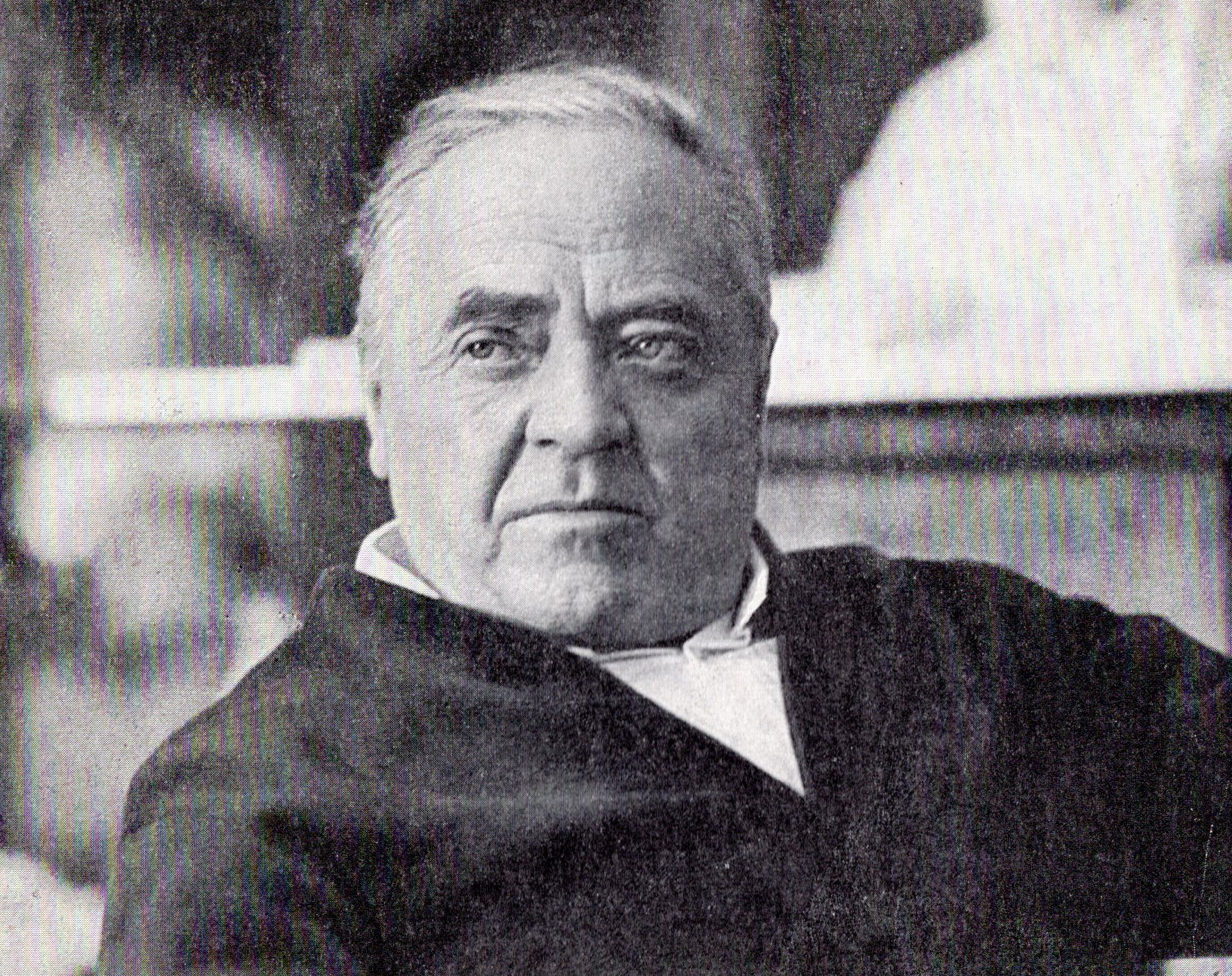 Андрэй Бембель (1980). Крыніца ілюстрацыі: Андрэй Бембель : [скульптура : альбом] / Э. А. Петерсон. – Мінск, 1980. – С. [2].