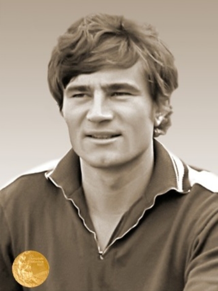 Крыніца ілюстрацыі: http://www.noc.by/olympic-games/team/chempiony-olimpijskih/gorbachev-nikolaj-stepanovich-greblya-na-bajdarkakh-i-kanoe/