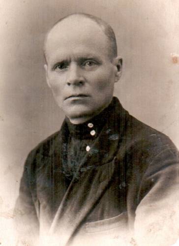 Степан Иванович Богодин (1930-е?). Источник иллюстрации: https://domachnyy.ucoz.ru