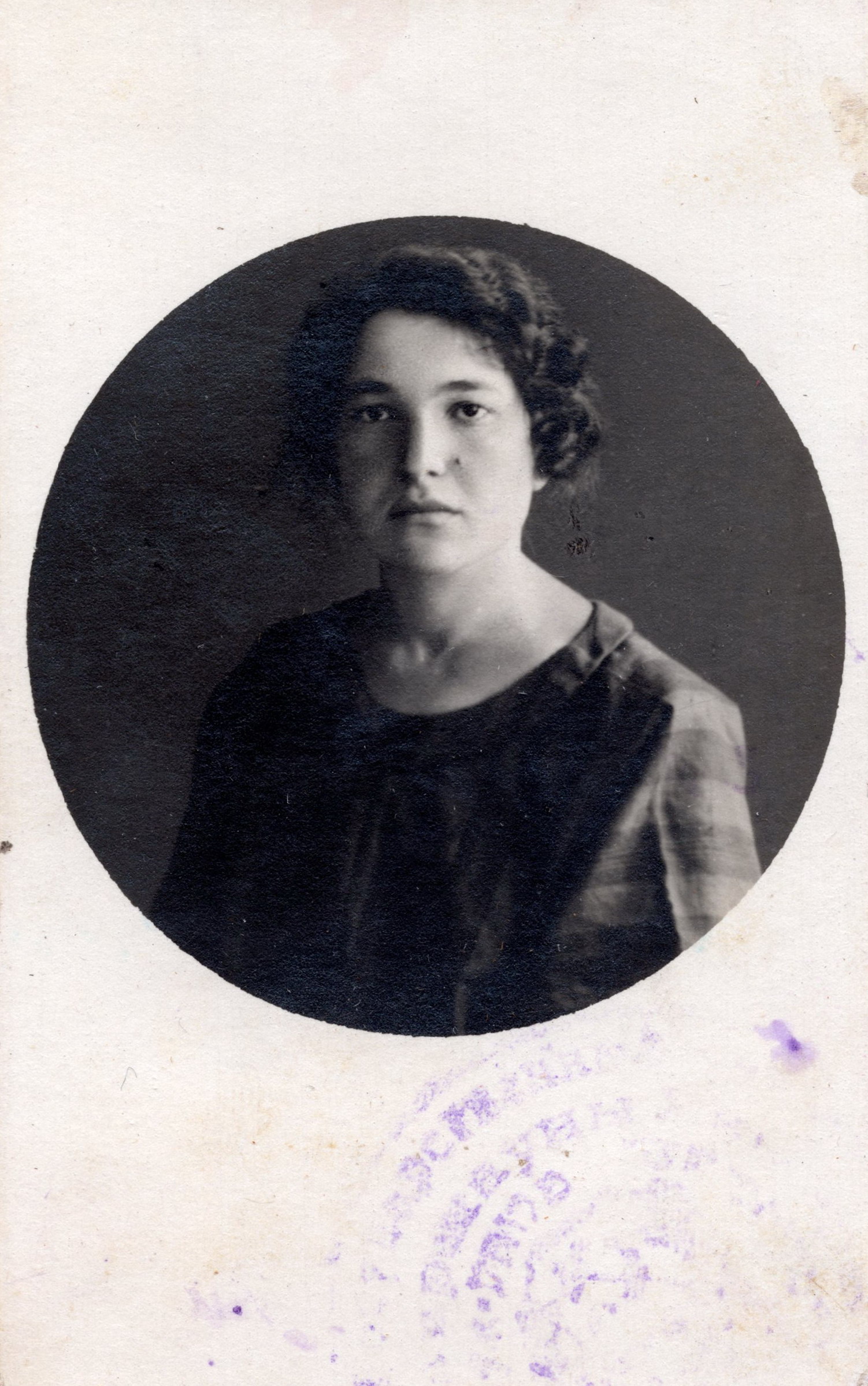 Лізавета Давыдаўна Цвейфель (1926). Крыніца ілюстрацыі: Нацыянальны архіў Рэспублікі Беларусь.