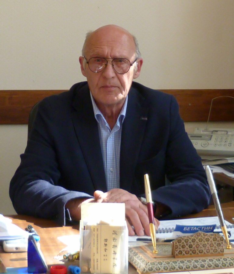 Аляксандр Віктаравіч Більдзюкевіч. Крыніца ілюстрацыі: https://ifoch.by/dokumenty-2/institut-segodnja/