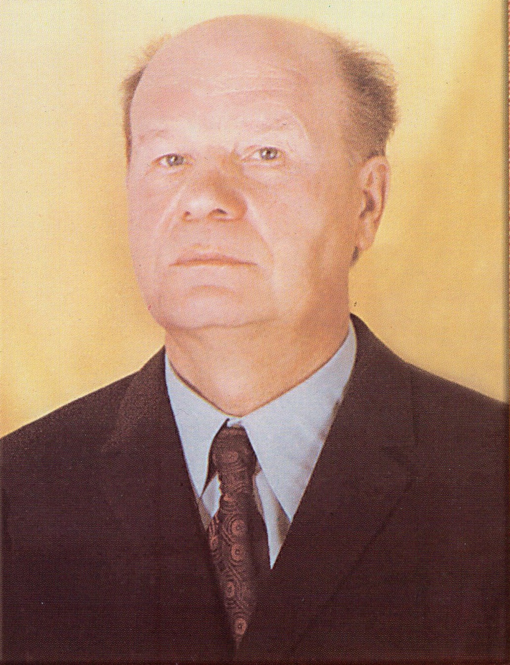 Апанас Андрэевіч Ахрэм. Крыніца ілюстрацыі: Биорегуляторы: исследование и применение : сборник научных трудов. – Минск, 2004. – 2-я с. вокладкі.