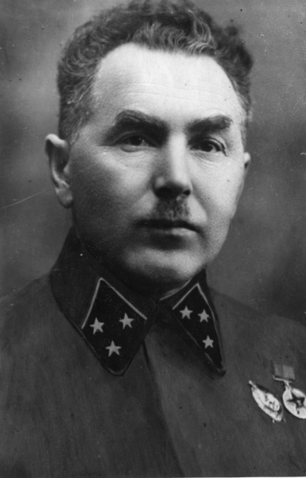Кузняцоў Васіль Іванавіч, 1940 г. Крыніца ілюстрацыі: https://mogilev.gov.by/overall/book-defense/655-persons/49182-kuznetsov-vi/