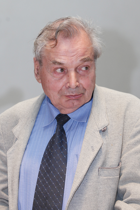 Яўген Міхайлавіч Бабосаў. Крыніца ілюстрацыі: https://www.peoples.ru/science/philosophy/evgeniy_babosov/