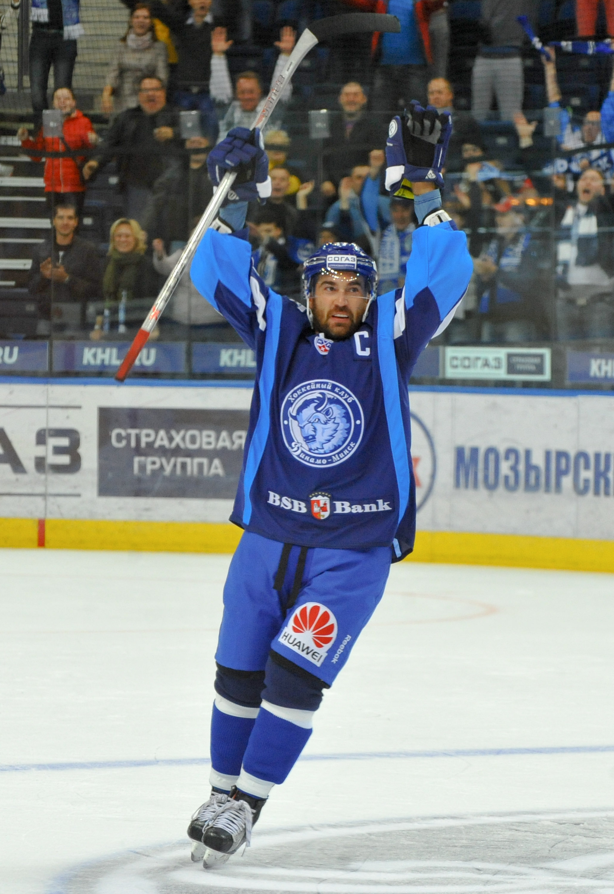 Аляксей Калюжны. Крыніца ілюстрацыі: https://hcdinamo.by/team/players/aleksey-kalyuzhnyy-/photo/
