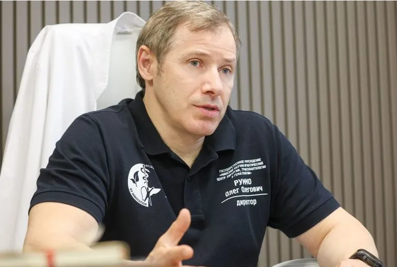 Алег Алегавіч Румо. Крыніца ілюстрацыі: https://www.bsmu.by/novosti/obshcheuniversitetskie/oleg-rummo-uchenyy-goda-nan-belarusi-2025/