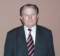 Уладзімір Андрэевіч Якавенка. Крыніца ілюстрацыі: https://fphys.bspu.by/fakultet/istoriya-fakulteta