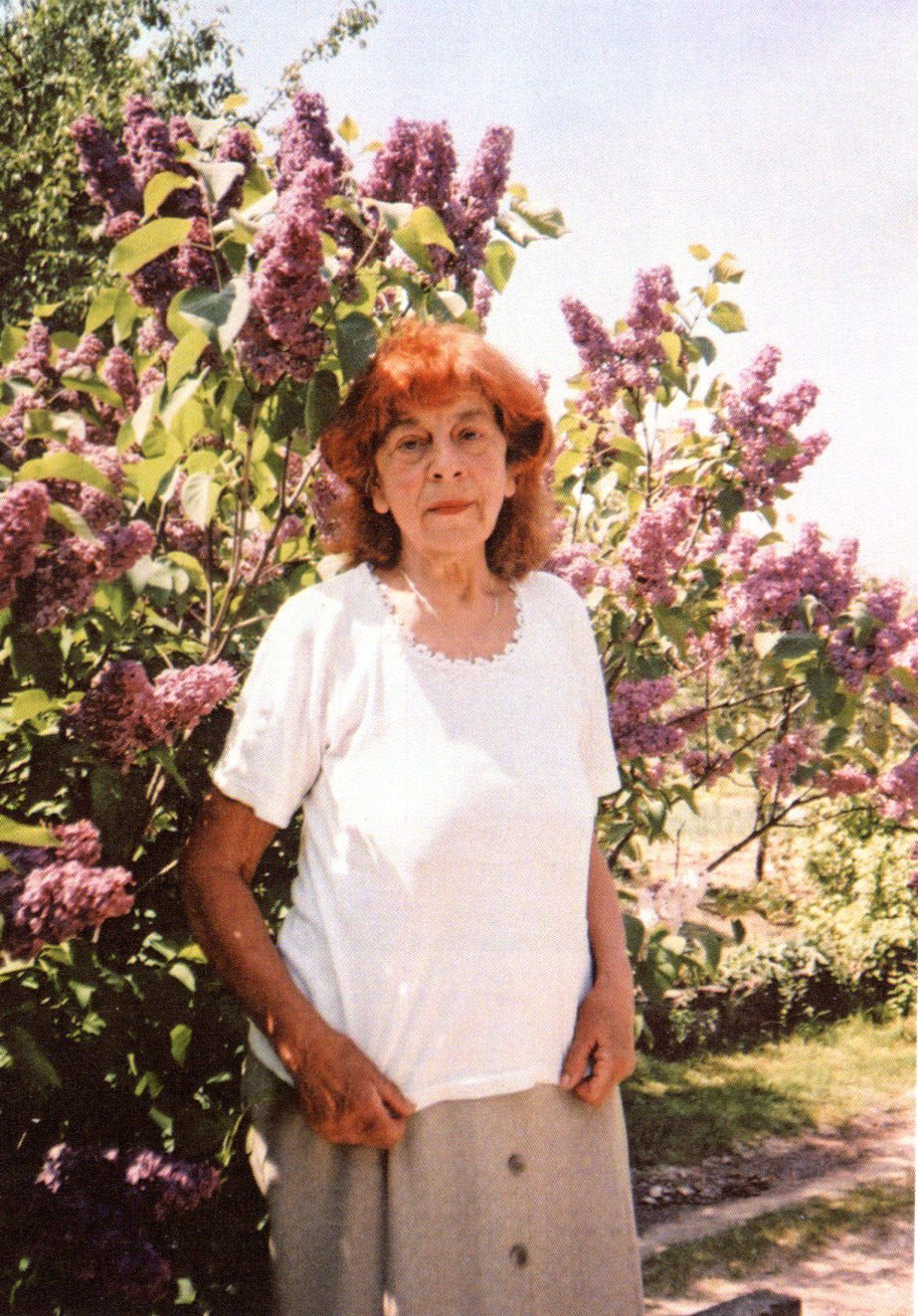 Ольга Фёдоровна Нечай (начало 2000-х гг.). Источник иллюстрации: Экран. Наука. Жизнь : к 80-летию доктора искусствоведения, профессора О. Ф. Нечай : [сборник] / [составитель Н. А. Агафонова ; научный редактор А. В. Красинский]. – Минск, 2017. – Вклейка между с. 34–35.