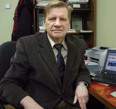 Барыс Мяфодзьевіч Лабанаў. Крыніца ілюстрацыі: Доктор технических наук Борис Мефодьевич Лобанов : библиографический указатель научных трудов : (к 70-летию со дня рождения). – Минск, 2008. – С. 2.