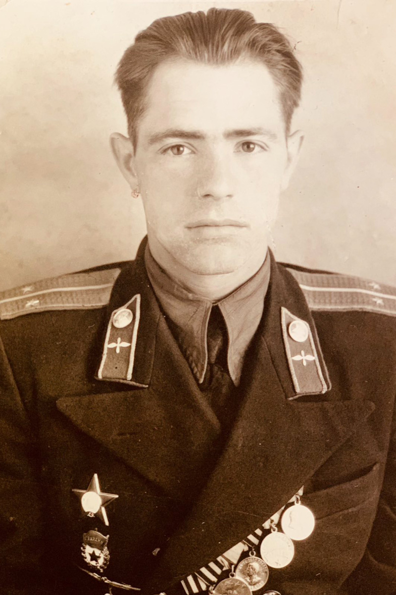 Марат Фёдаравіч Ягораў (1950-я гг.). Крыніца ілюстрацыі: http://sch121.minsk.edu.by/main.aspx?guid=99481