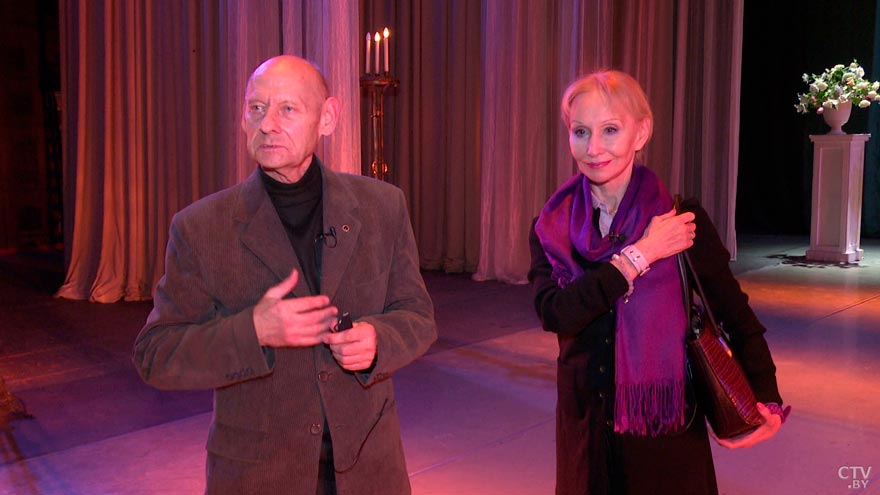 Віктар Саркісьян і Вольга Лапо (2022). Крыніца ілюстрацыі: https://ctv.by/news/obshestvo/ot-kogo-dostalas-armyanskaya-familiya-i-pochemu-do-sih-por-volnuetsya-vyhodya-na-scenu-pogovorili-s-viktorom-sarkisyanom