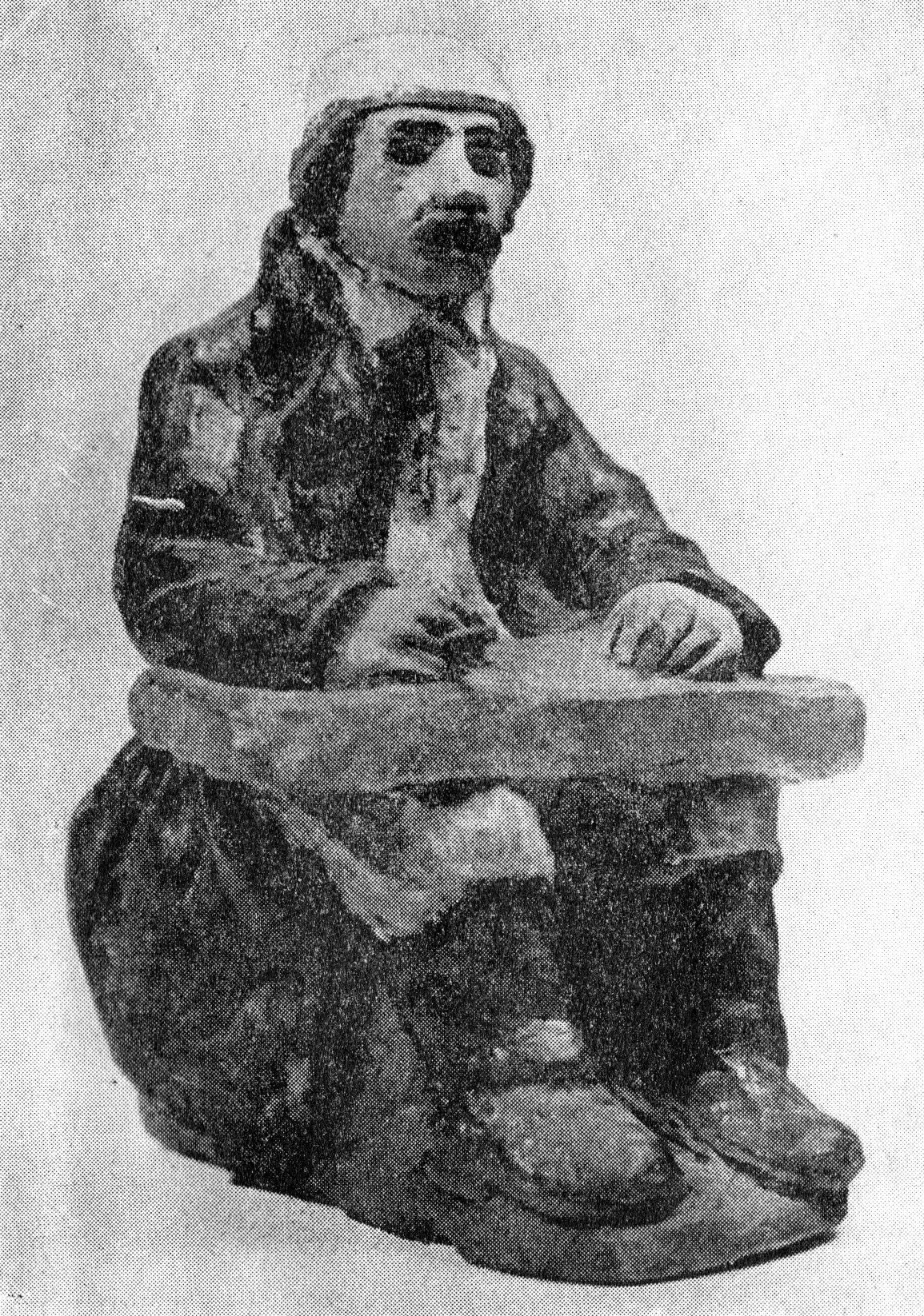 Цымбаліст (1946). Крыніца ілюстрацыі: Міхась Філіповіч / В. Шматаў ; [рэдактар А. С. Яскевіч ; Акадэмія навук Беларускай ССР, Інстытут мастацтвазнаўства, этнаграфіі і фальклору]. – Мінск, 1971. – С. [91].