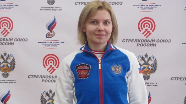 Аліпава (дзявочае прозвішча Сіняк) Юлія Мікалаеўна